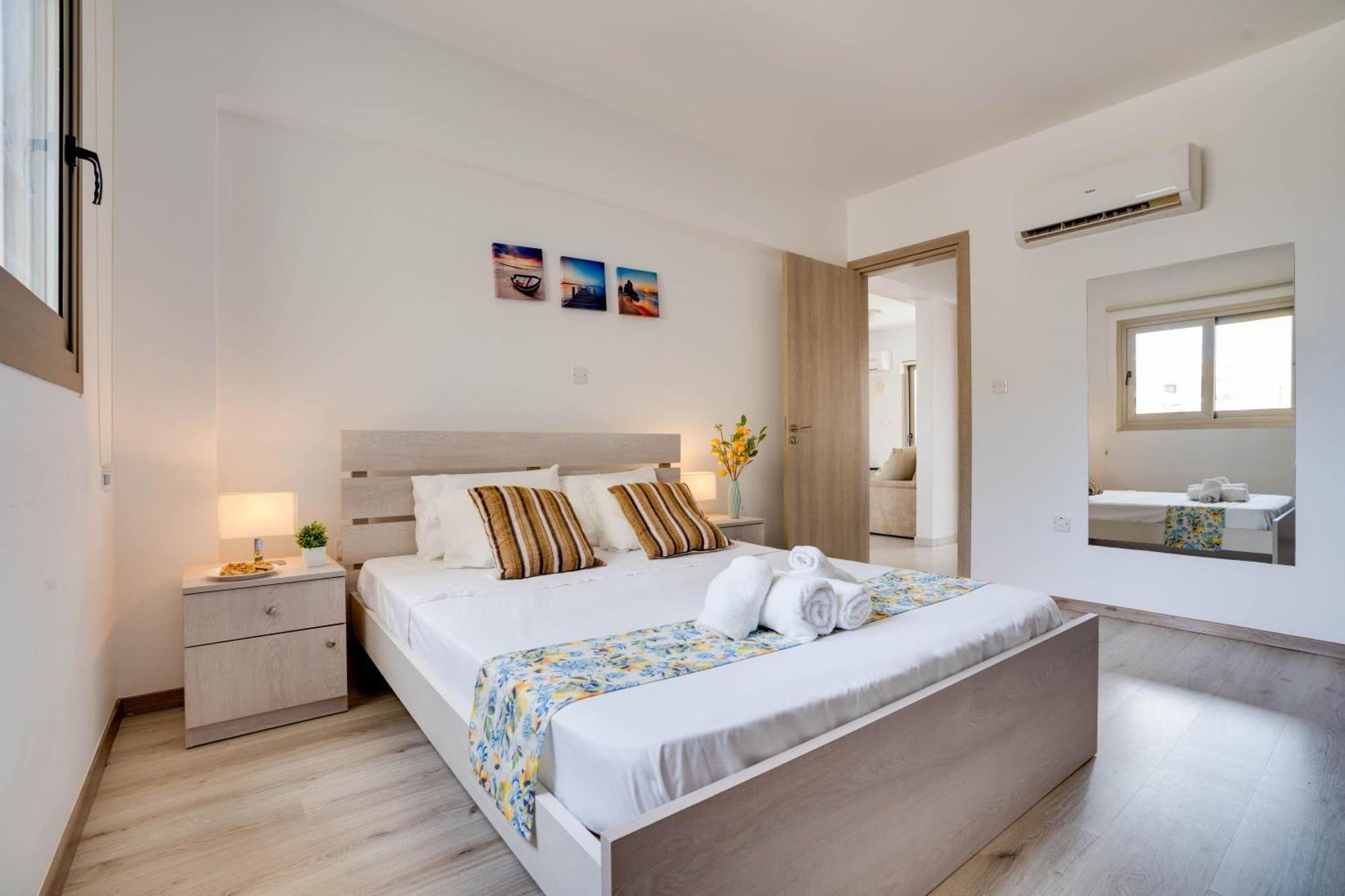 Lemon Paradise City Centre 200M From Beach Larnaca Exterior photo