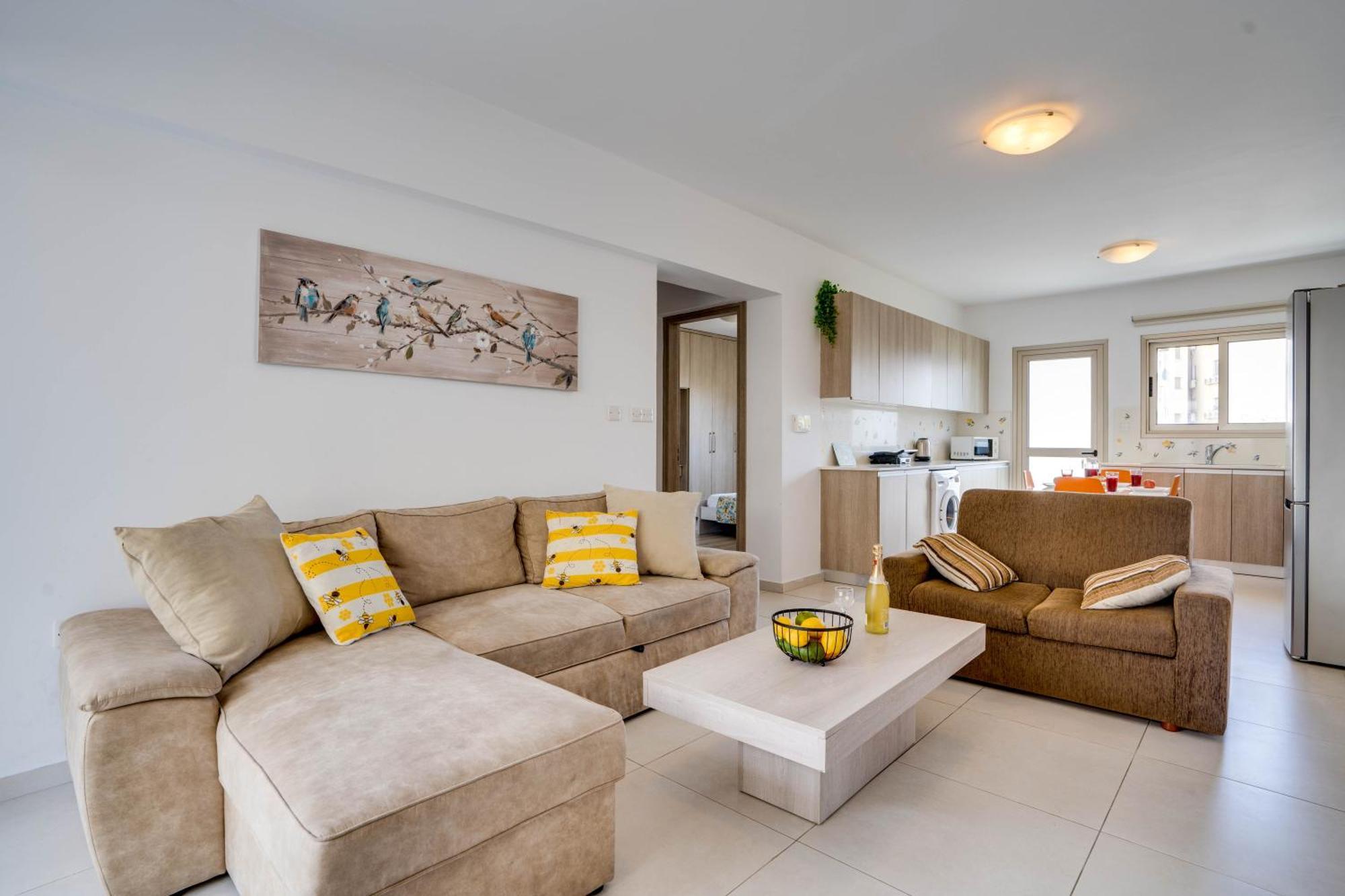 Lemon Paradise City Centre 200M From Beach Larnaca Exterior photo